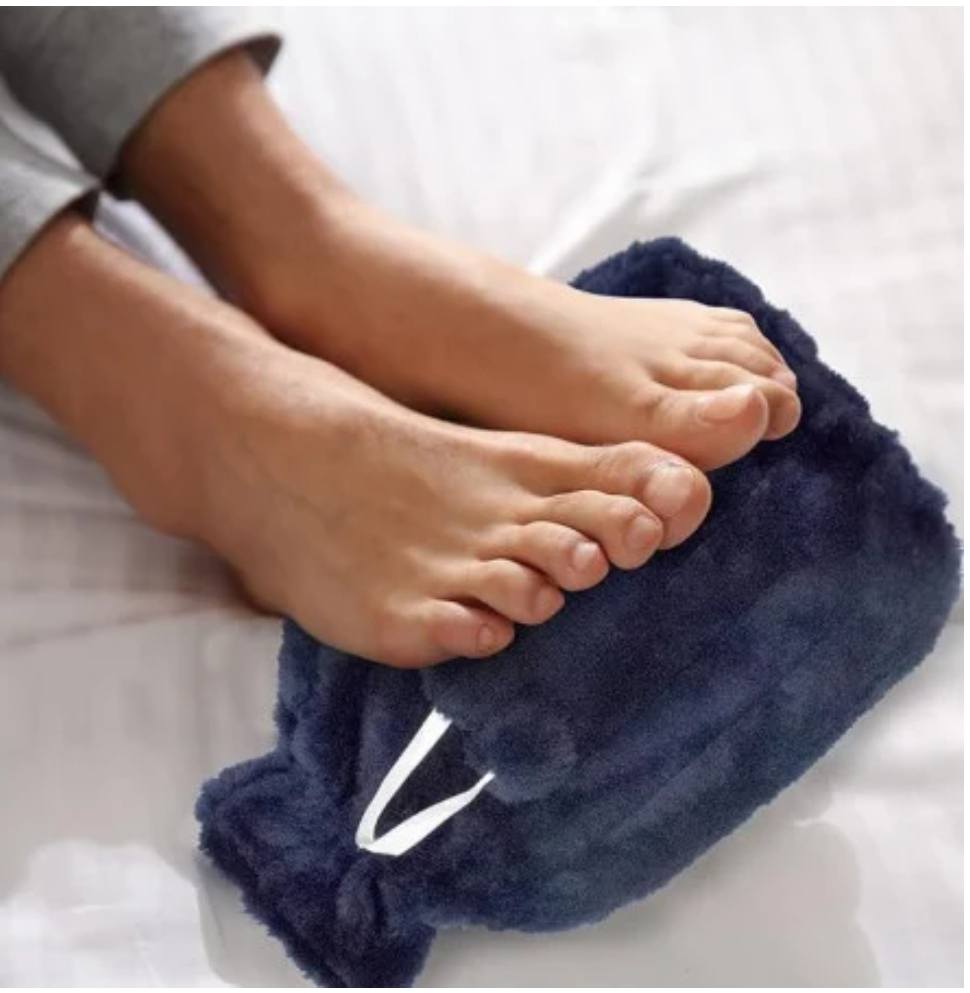 Sticla cu husa pentru apa calda , albastru inchis