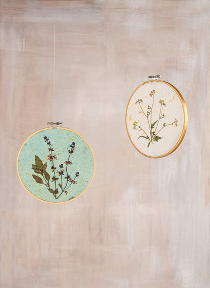 Presă de flori din lemn A4 – usucă ușor și păstrează plantele și florile