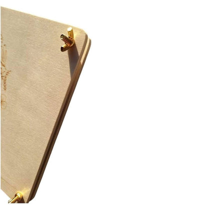 Presă de flori din lemn A4 – usucă ușor și păstrează plantele și florile